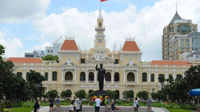 Du lịch thành phố lớn nhất cả nước có dấu hiệu "hồi sinh"