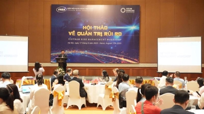 Banks must prepare to respond to non-financial risks