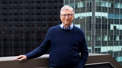 Bill Gates taking a break in Vietnam