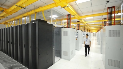 Vietnam's Data Center Market Booms Amidst Digitalization Drive