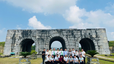 Thành cổ xứ Thanh hút khách bởi những dịch vụ du lịch mới lạ