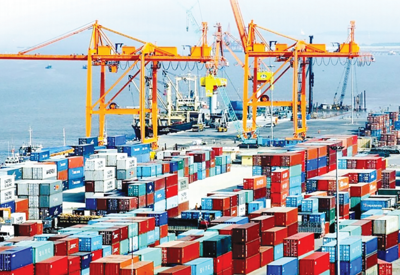 HSBC hạ dự báo tăng trưởng Việt Nam xuống 6,6%