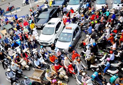 Hà Nội: 90% người được hỏi ủng hộ lộ trình cấm xe máy