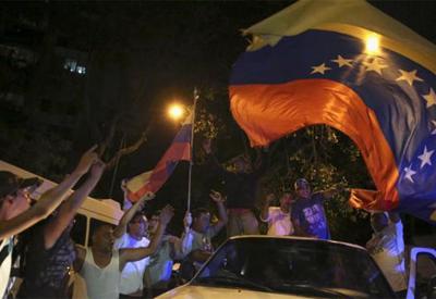Bầu cử ở Venezuela: Phe đối lập thắng lớn