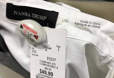 Trump “nổi đóa” vì thương hiệu thời trang của con gái bị ngừng bán