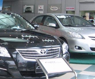 Toyota Việt Nam bắt đầu tăng giá xe