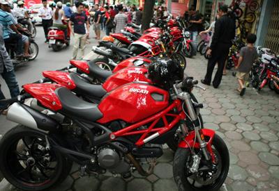 Ducati chính thức “đổ bộ” ra Hà Nội