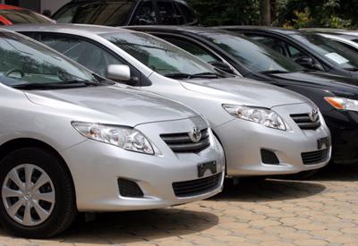 Top 10 xe hơi đắt khách nhất Việt Nam nửa năm qua