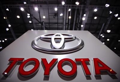 Hé lộ tình tiết mới về lỗi xe Toyota