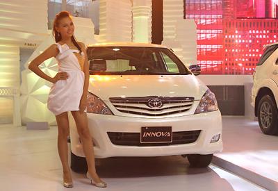 Toyota Việt Nam trình làng phiên bản Innova Luxury