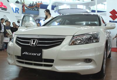 Honda Việt Nam giới thiệu Accord nhập khẩu