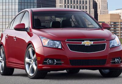 Có nguy cơ mất lái, Chevrolet Cruze 2011 bị thu hồi