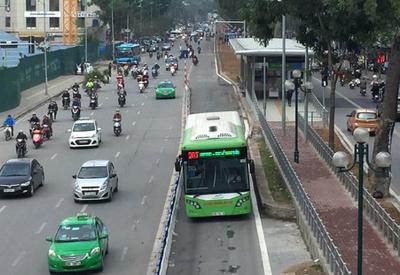Trường Hải lên tiếng vụ xe BRT Hà Nội “đội giá”