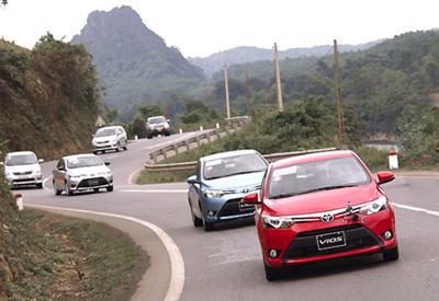 Toyota lại áp đảo top xe đắt khách 6 tháng tại Việt Nam