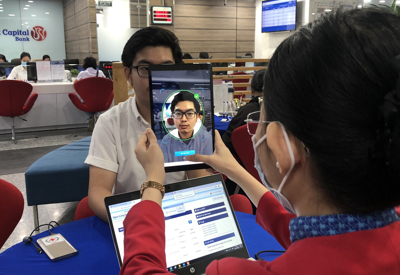 Ngân hàng Bản Việt tiên phong áp dụng eKYC tại quầy