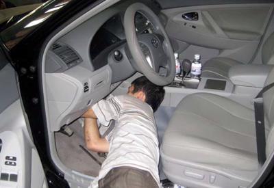 Để tránh mua nhầm xe tai nạn: Kiểm tra động cơ