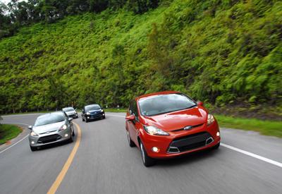 Ford Việt Nam công bố giá mới