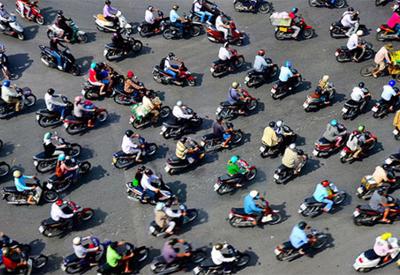 Hàng loạt tỉnh thành muốn bỏ phí đường bộ với xe máy