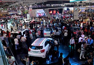 10 ôtô bán chạy nhất Việt Nam 2013