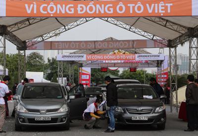 “Lễ hội” chăm sóc ôtô tại Hà Nội