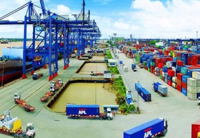 Chi phí logistics Việt Nam cao gần gấp đôi thế giới