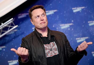Vốn hoá thị trường tiền ảo “bốc hơi” 366 tỷ USD vì dòng tweet của Elon Musk