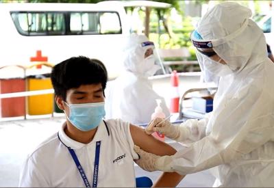 Thủ tướng yêu cầu làm rõ thông tin “tiêm vaccine không cần đăng ký”