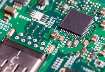 Biến đổi khí hậu và Covid đe doạ "công xưởng" chip của thế giới