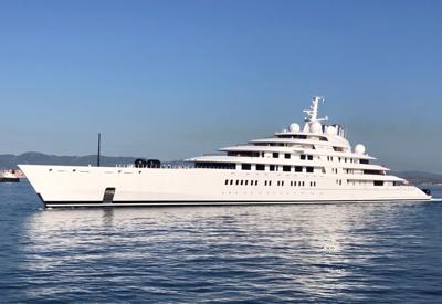 Rao bán căn hộ giá hơn 10 triệu USD trên siêu du thuyền lớn nhất thế giới