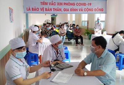 Phú Quốc triển khai tiêm vaccine từ 15/7 để đón khách quốc tế