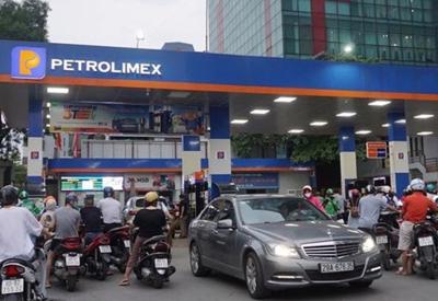 Hỗ trợ chống dịch Covid-19, Petrolimex giảm thêm 500 đồng/lít xăng dầu