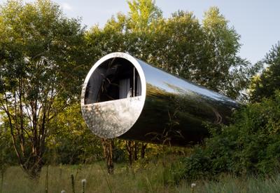 Ngôi nhà trong ống thép gây chú ý tại lễ hội kiến trúc – điêu khắc Nga