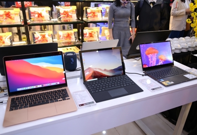 Thị trường laptop: Tăng trưởng nóng do cung không đủ cầu