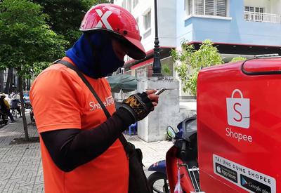 Hà Nội đề xuất cho “shipper” hoạt động từ 9h-20h hàng ngày