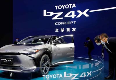 Toyota đầu tư 13,6 tỷ USD xây nhà máy sản xuất pin xe điện