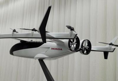 Honda sản xuất ô tô bay tương lai