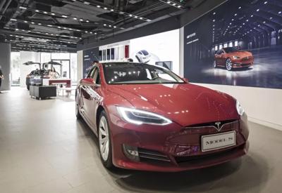 Tesla thua kiện một tài xế Trung Quốc, phải bồi thường số tiền lớn