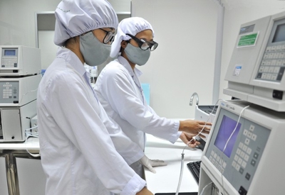 Trang thiết bị y tế, sinh phẩm xét nghiệm chính thức được quản lý giá