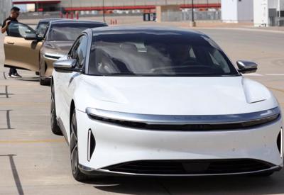 Startup xe điện Lucid vượt Ford về vốn hóa, nhắm tới cạnh tranh với Tesla