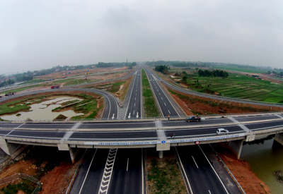 Tăng tốc giải ngân vốn đầu tư công, Bộ Giao thông vận tải cách “vạch đích” gần 10.000 tỷ đồng