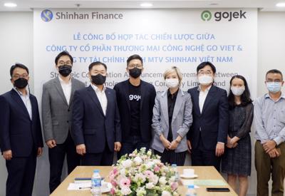 Shinhan Finance và Gojek Việt Nam công bố hợp tác chiến lược