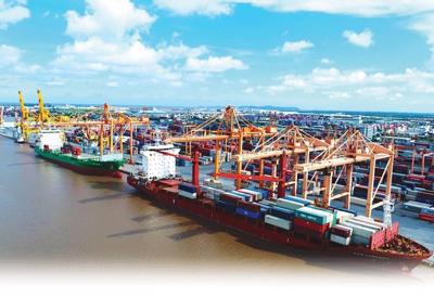 Xuất nhập khẩu năm 2021 của Đà Nẵng tăng hơn 2 lần so với chỉ tiêu