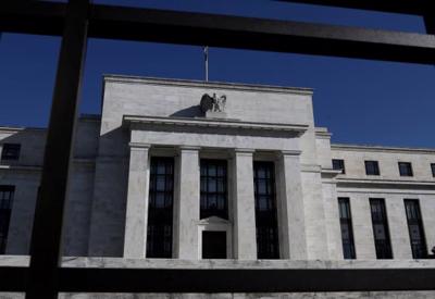 Fed muốn thắt chặt chính sách tiền tệ, nhưng việc đó không dễ