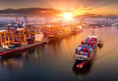Xuất nhập khẩu và logistics Việt Nam sẽ tiếp tục bứt phá 