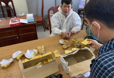 Buôn lậu vàng tại Việt Nam như “tảng băng chìm” vẫn diễn biến phức tạp, tinh vi
