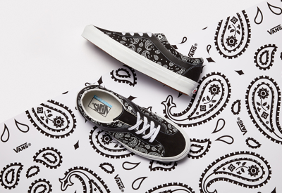 Các thương hiệu đua nhau đưa họa tiết Ba Tư cổ lên giày sneaker