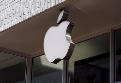 Apple cùng nhiều công ty nổi tiếng của Mỹ đồng loạt “tẩy chay” Nga