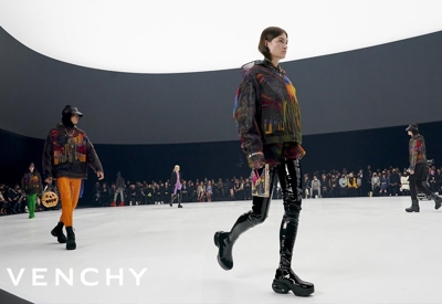 BST Givenchy Xuân - Hè 2022: Bước khỏi vùng an toàn