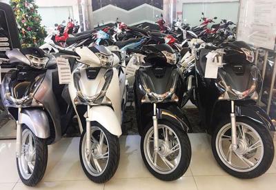 Trước lộ trình hạn chế xe máy ở nhiều tỉnh thành, vì sao người Việt vẫn tăng mua sắm xe máy?