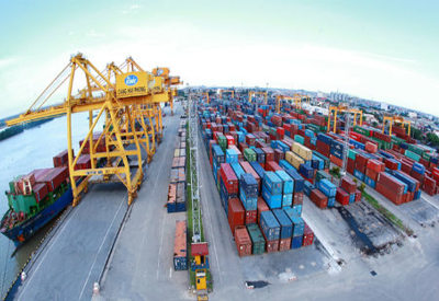 Chính phủ đề nghị Thành phố Hồ Chí Minh xem xét điều chỉnh phí hạ tầng cảng biển trong tháng 7/2022